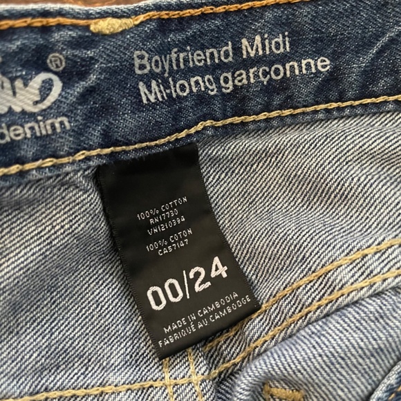 Boyfriend midi distressed blue jean shorts - Picture 6 of 6